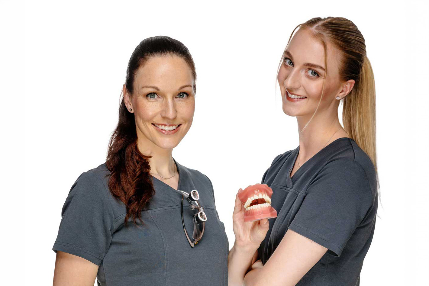 Zahnmedizinische Leistungen bei Dental2Ju